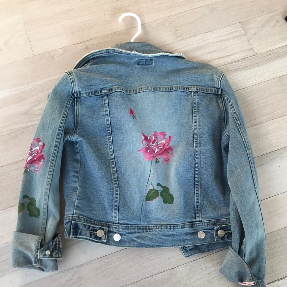 Small denim jacket painted women’s Bebe rose